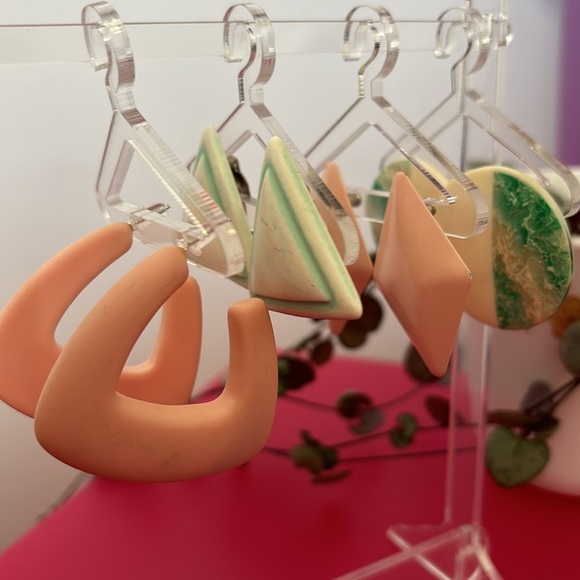 🍓Stunning bundle of vintage earrings - Picture 2 of 6